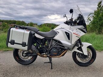 Ktm 1290 Super Adventure abs top stav
