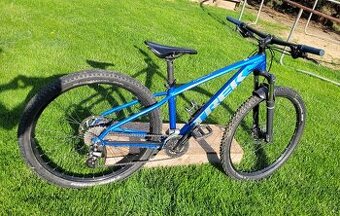 Juniorské kolo Trek Marlin 6, kola 27,5, rám S