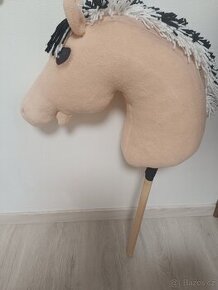 Hobby horse