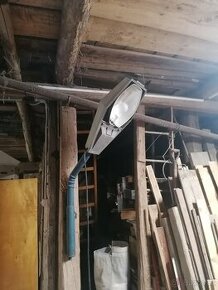 Pouliční lampa
