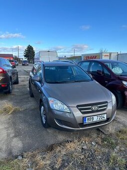Kia Ceed 1.6 CRDi 85kw, 2009, ČR