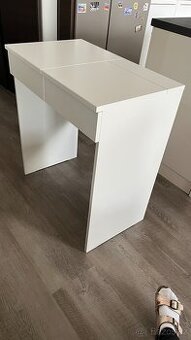 Toaletní stolek (IKEA BRIMNES)
