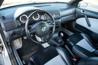 Kompletní interiér Škoda Octavia 1 RS