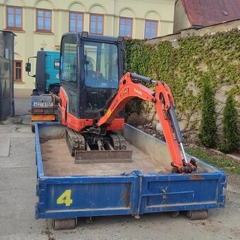 Půjčovna pronajem bagru - 1