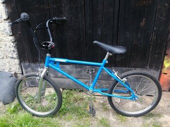 Kolo BMX