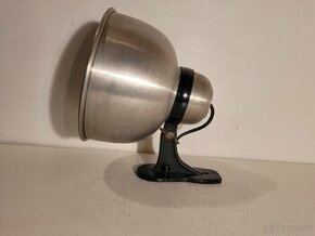 kovová lampa, designová lampička, reflektor