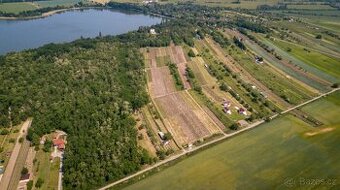 Pronájem zahrady a vinic u Apolla – 500 m² krásné přírody - 1