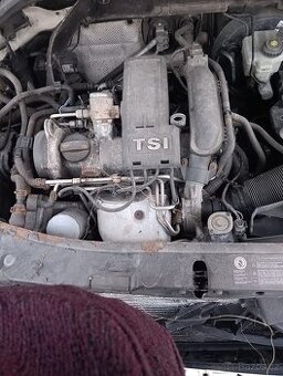 Prodám Škoda Octavia 1.2 TSi ,2011,bourana