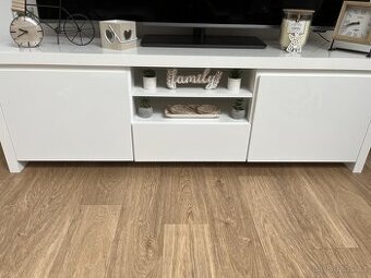 tv stolek