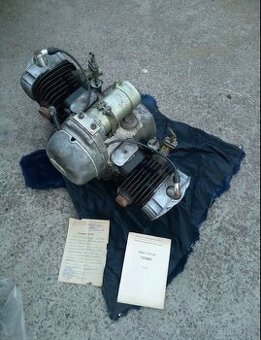 Originální nove díly z vojenského depozitu motor klikovka