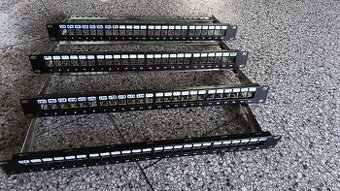 Patch panel 24 port pro RACK 19