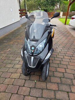 Piaggio MP3 250ie r.v.2009