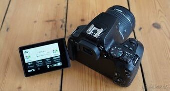 Canon EOS 250D + 2 objektivy  – skvělý stav