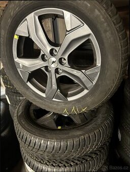 Alu kola + Pneu Ford Mustang Mach E 18" + Nokian