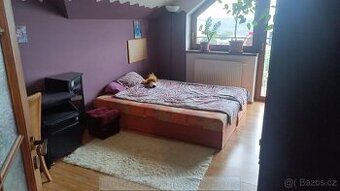 Samostatný pokoj s balkónem P5 Hlubočepy, ul. Högerova DK000