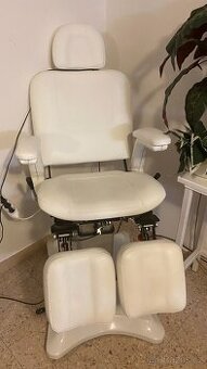 Pedikérské křeslo hydraulické