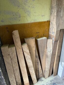 Dřevěné jehlany (pro střechu atd)