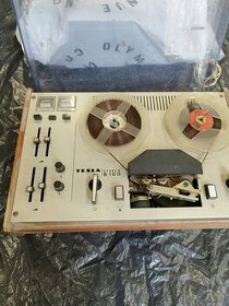 Páskový přehrávač