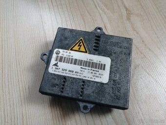 Jednotka xenonu 1307329068 7M3907391 YM2113L028AA - 1