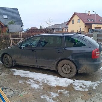 Nabízím škoda octavia na náhradní díly