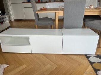 Sestava pod televizi IKEA Besta. - 1