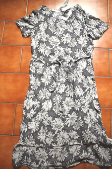 Nové šaty Vivien Caron vel.40