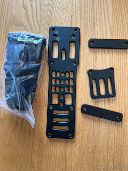 Snížený závěs pro sportovní pistolové pouzdro