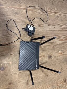 Modem router ASUS DSL-AC52U