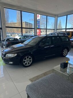 Volvo V70,  2.0 Diesel Ojeté, 2/2015, 289 200 km