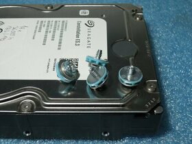 HP šroubky na uchycení disku 3.5 HDD Grommet X9L44A6