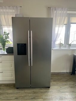 Americká lednice Samsung