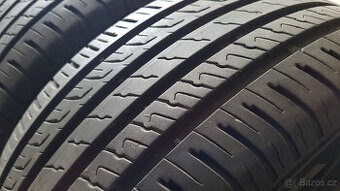 Téměř nejeté letní pneu Barum 215/55/16 XL, sada