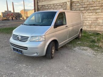 VW Transporter T5( pohřební automobil)