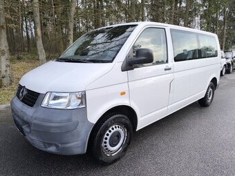 VW TRANSPORTER CARAVELLE 2,5 TDi LONG-9-míst
