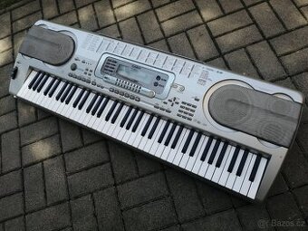 CASIO WK 3300- větši,  6,5 oktávy, 76 kláves, Usb host.