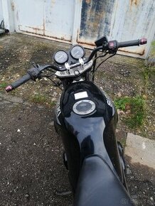 Suzuki gs 500e - 1