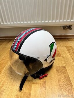 Helma Vespa