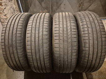 Hankook Ventus Prime4 225/65 R17