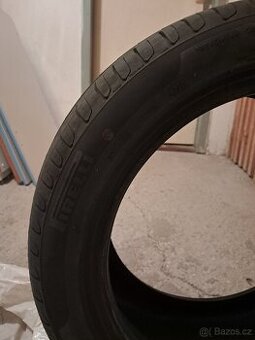 215/46 R 16