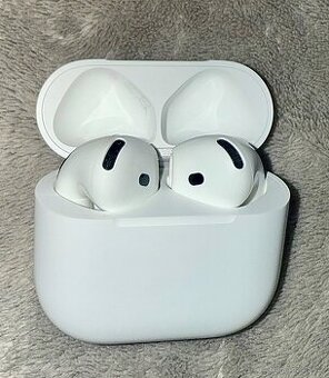 Apple AirPods 4 ANC