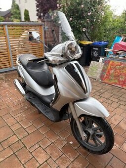 Piaggio Beverly 300