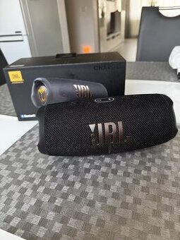 JBL Charge 5 Tomorrowland Edition