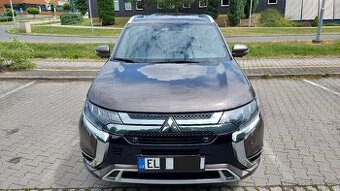 MITSUBISHI OUTLANDER 2.4 PHEV 4x4-2019-45600KM