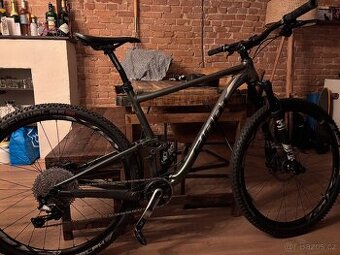 Giant Anthem 29" rám 2023 vel. L