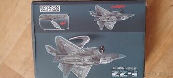 Plastové letadlo stíhačka F 22 cca25cm