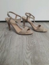 Bezove sandalky na podpatku Jenny Fairy CCC