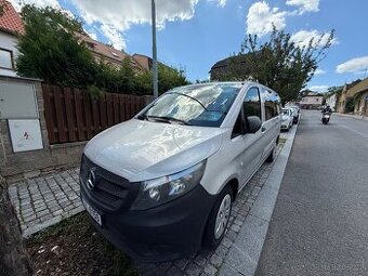 Prodám Mercedes Vito 114 Tourer delší verze ..