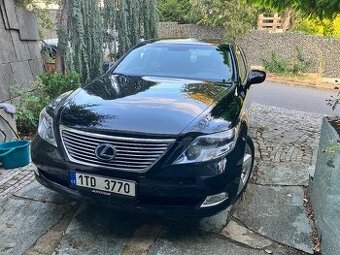 Lexus LS 600h nová cena