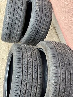 235/45 18 Continental Ultra Contact NXT