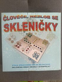 Člověče nezlob se SKLENIČKY,spolecenska hra